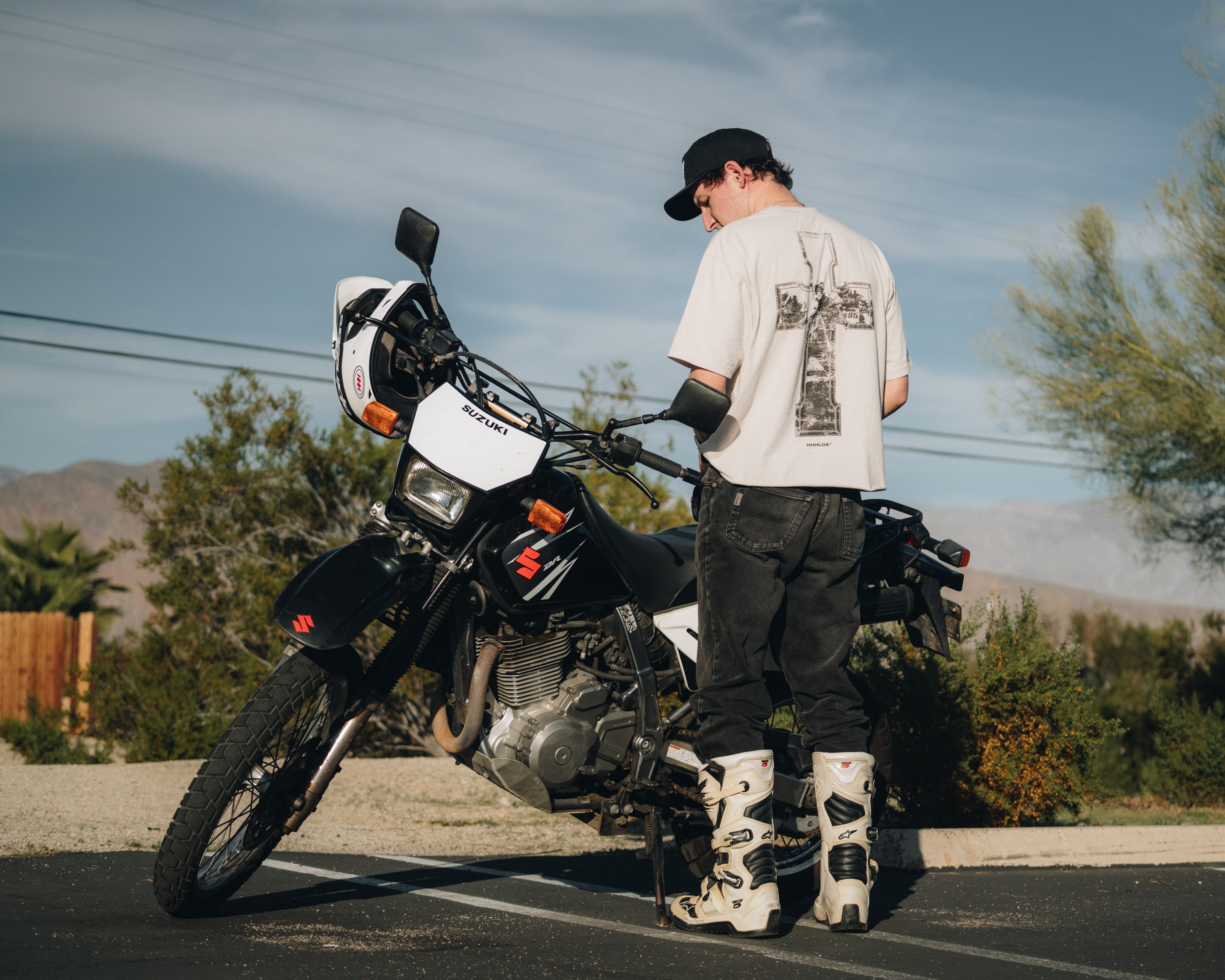 Jesus Saves Cropped Tee